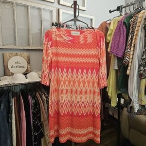 Donna Morgan Red and Cream Zigzag Tunic